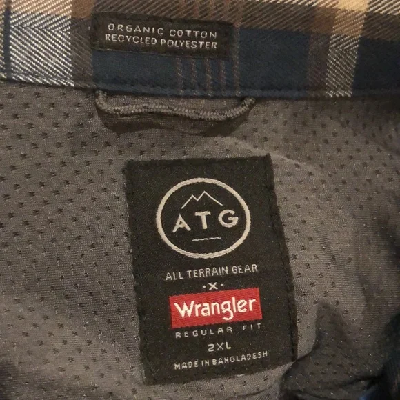NWOT! ATG Wrangler plaid button up shirt with elbow patches - Picture 5 of 8